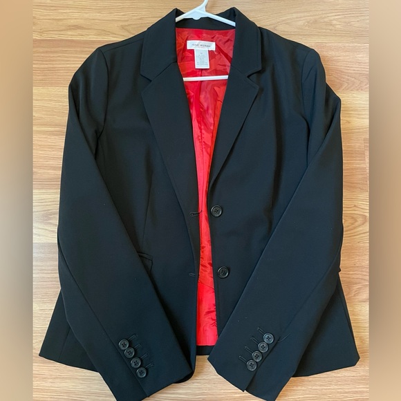 Isaac Mizrahi Jackets & Blazers - Isaac Mizrahi - Black nylon blazer with red lining, size medium